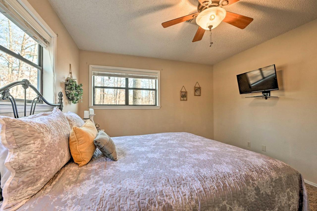 Pet-Friendly Shady Oaks Broken Bow Gem With Patio! Villa Luaran gambar