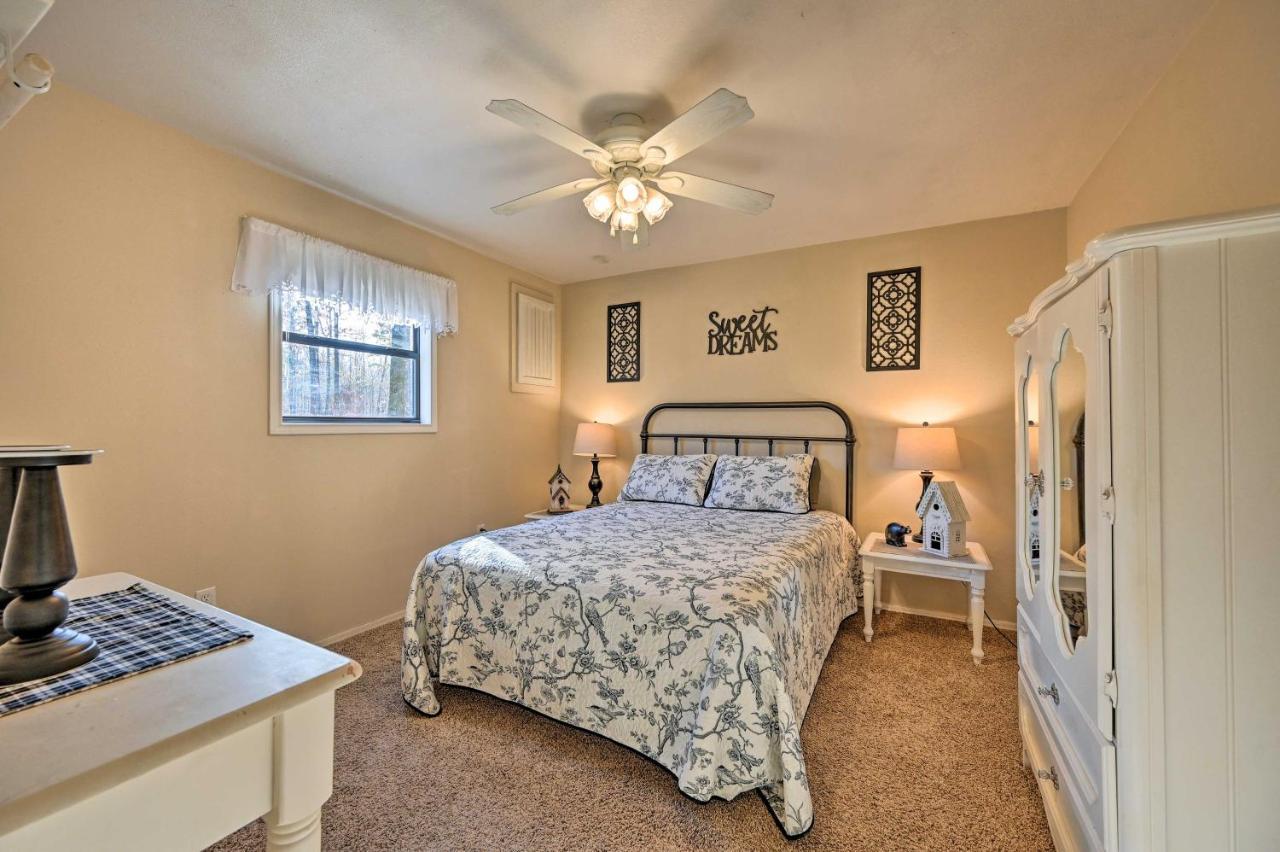 Pet-Friendly Shady Oaks Broken Bow Gem With Patio! Villa Luaran gambar